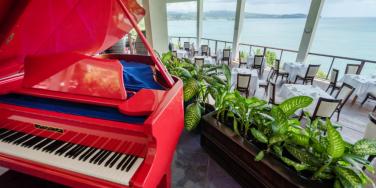 Red Piano, Calabesh Cove, St Lucia